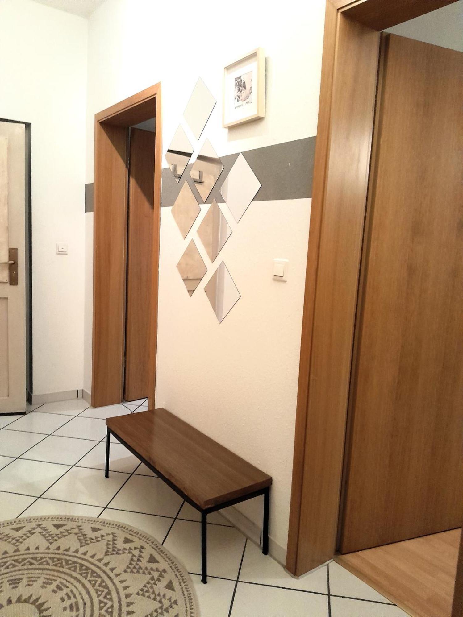 Spacious In Old-west - Leutsch Apartment