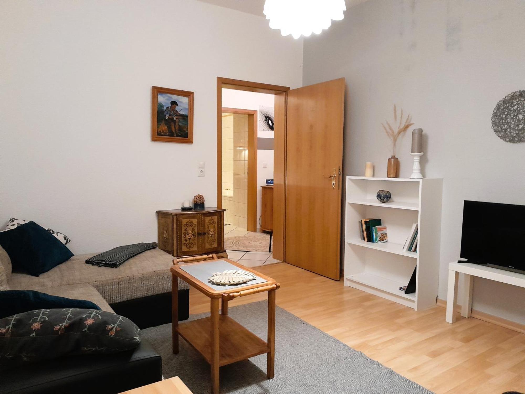 Spacious In Old-west - Leutsch